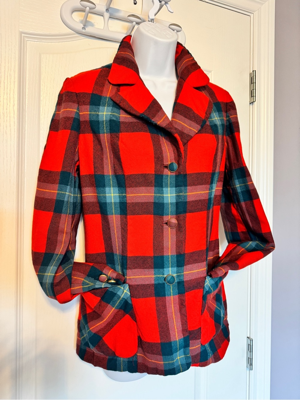 Vintage Aljean Pure Virgin Wool Tartan Blazer / Jacket – Made in Canada 🇨🇦